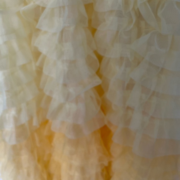 STRAPLESS LAYERED MESH RUFFLE WAIST TIE MAXI DRESS - Picture 7 of 7